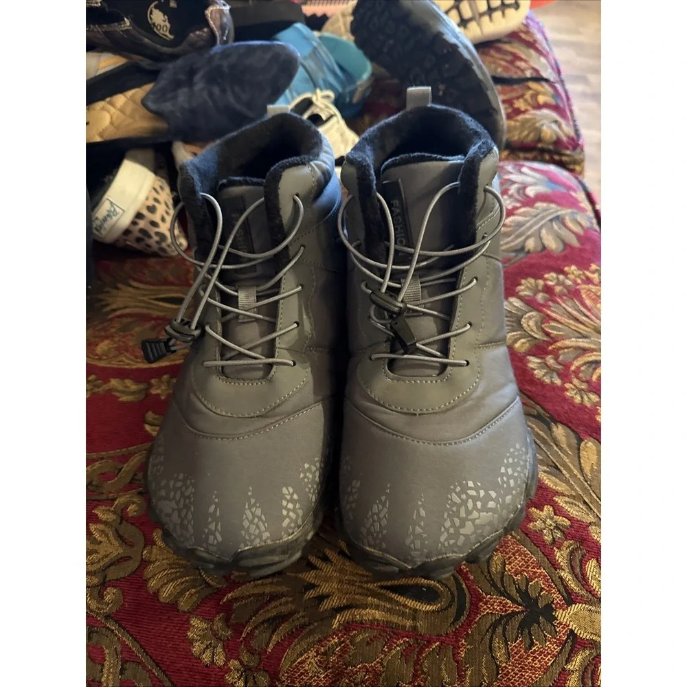 Men's Barefoot Hiking Snow Boots Size 41  Us Size 8